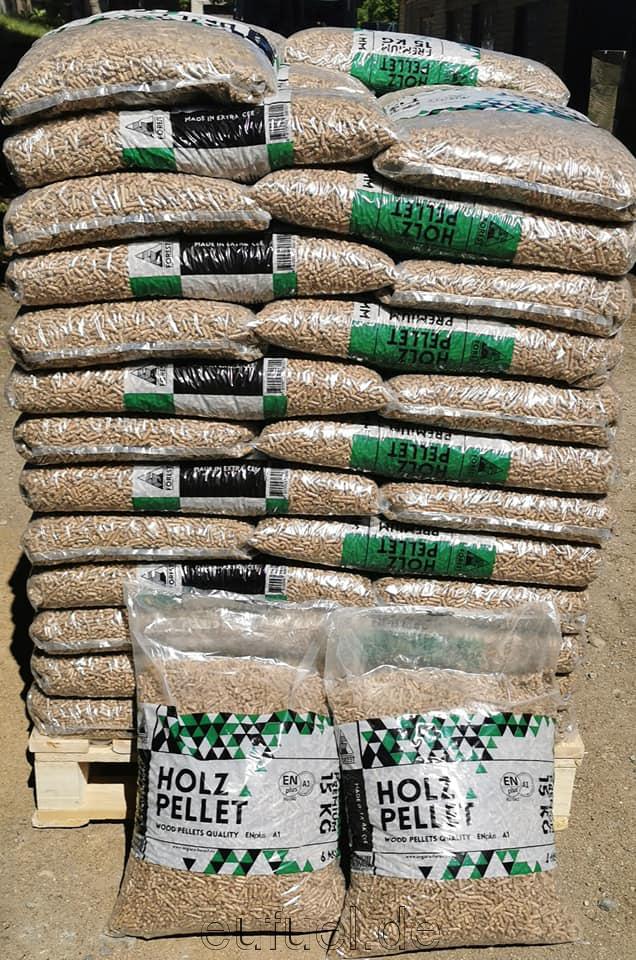 Premium Wood Pellets 68mm. DIN+/EN+ A1. Hulshout